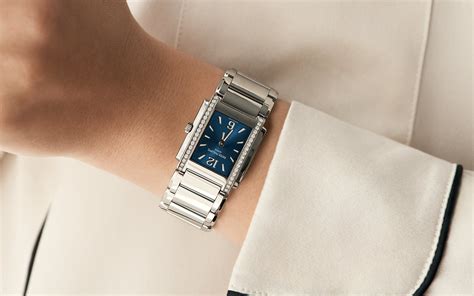 часы patek philippe 4910/10a-001|patek philippe blue sunburst watch.